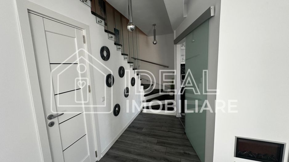 Casa de inchiriat cu 3 camere si gradina, Calea Cisnadiei - Poză 2