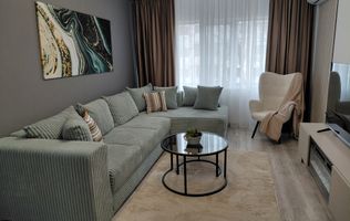 De vanzare apartament  3 Camere Micro 16 – Renovat, Mobilat, Etaj 2