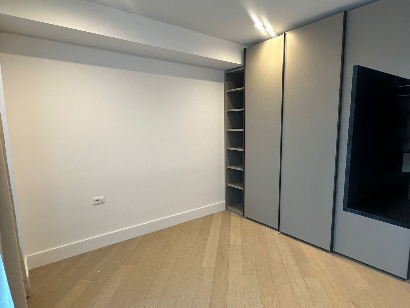 Studio prima inchiriere | Parcare | Cortina 126 - Poză 5