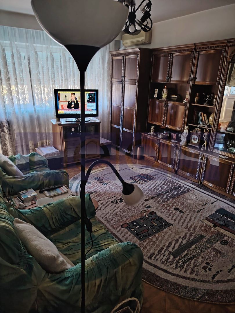 VANZARE 2 CAMERE AVIATIEI - Poză 1