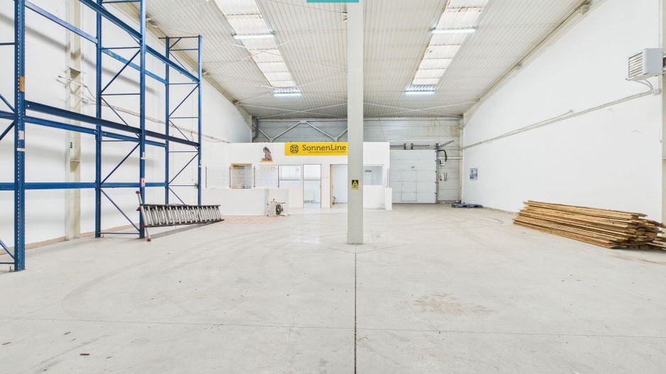 Hală cu suprafața de 296mp Arad - Poză 1