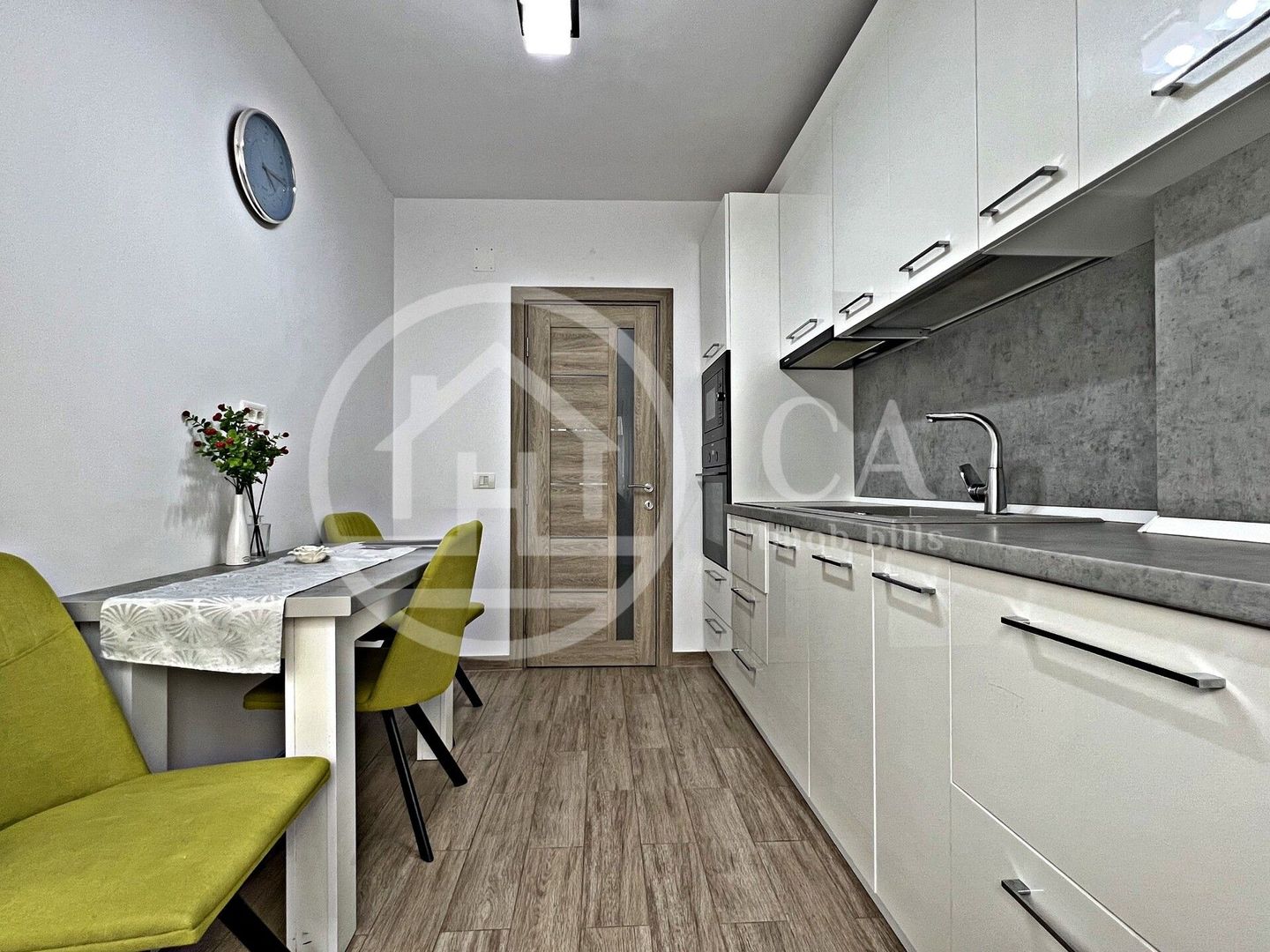 Apartament cu 2 camere de inchiriat in AES residence, Oradea - Poză 4