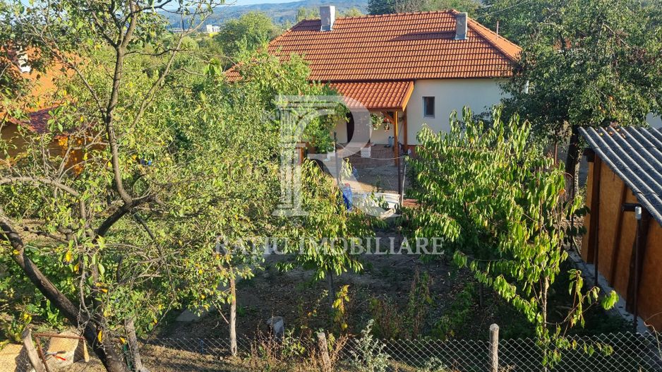 Casă renovata cu teren generos | Anexe | Gurasada | Hunedoara - Poză 36