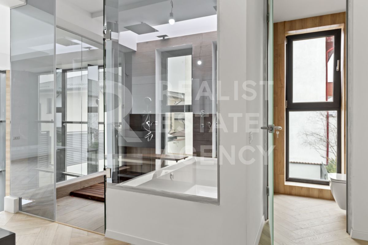 Casă nouă, spațioasă și elegantă, 7 camere, Lângă Pădurea Crețuleasca - Poză 21