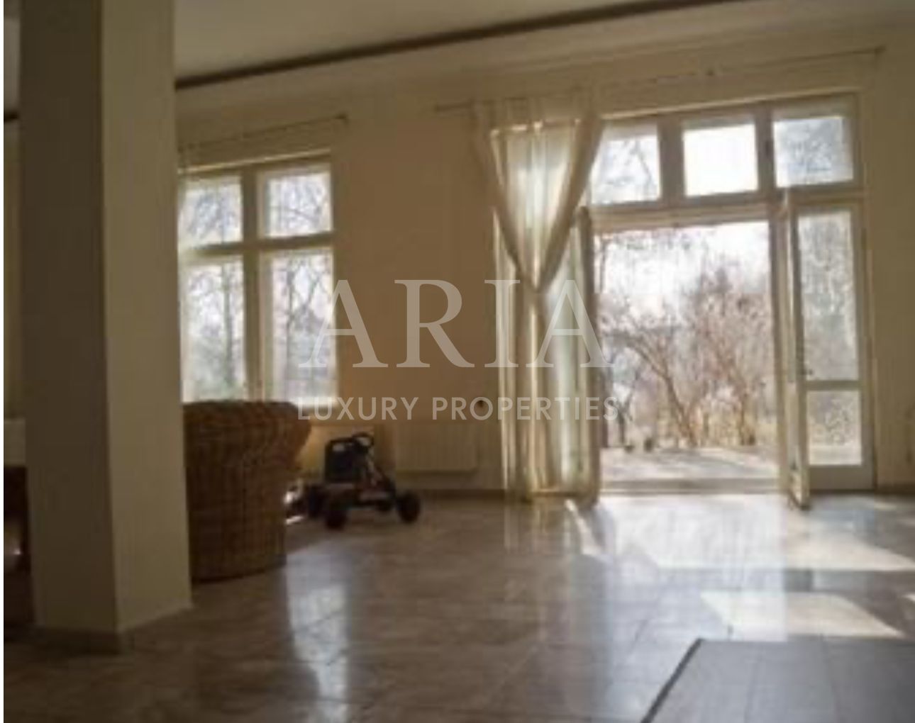 VILA SNAGOV | DESCHIDERE LA LAC - Poză 4