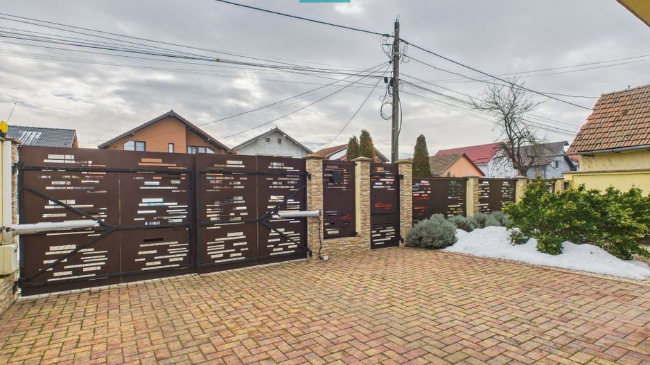 Vilă elegantă cu etaj în Zădăreni - Poză 2