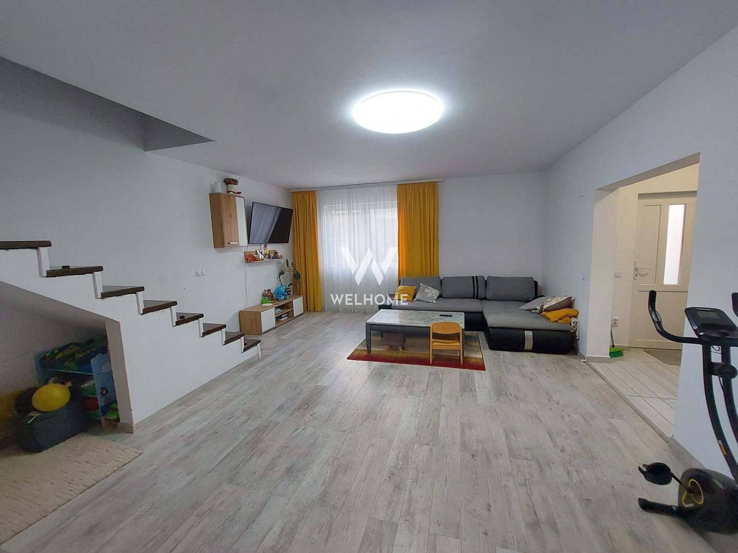 Casa 4 camere, curte 250mp - str. Granitului - Poză 4
