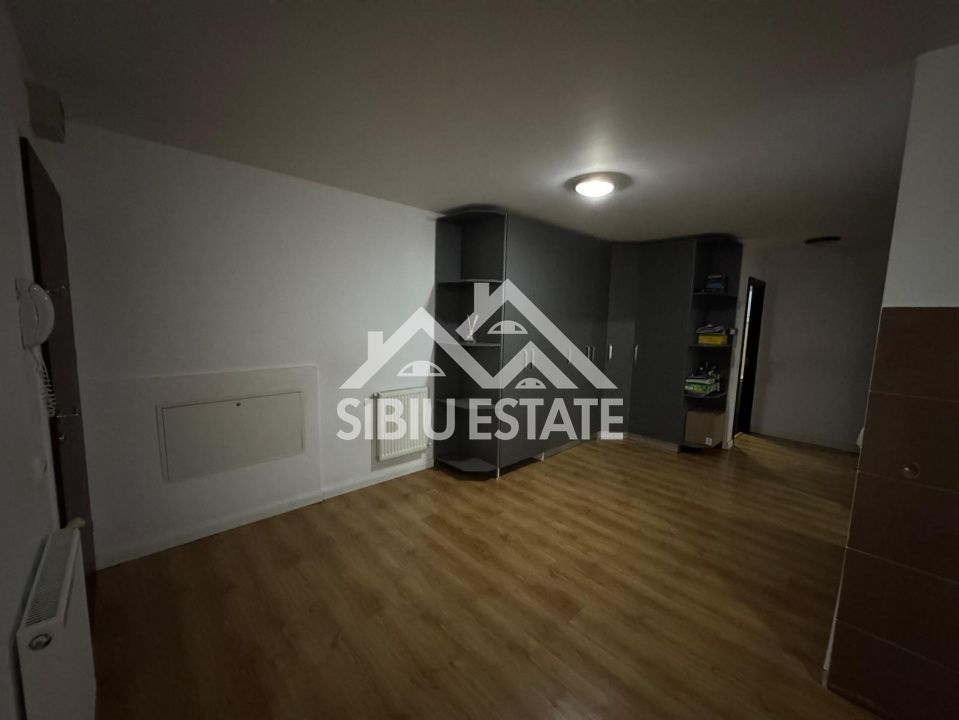 Apartament de vanzare cu 3 camere spatios s.u. 81.3mp-Super pret - Poză 9