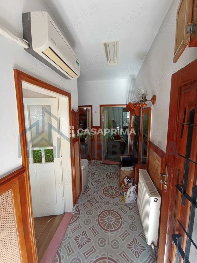 casa de vanzare in Nicolina 1 - Poză 10