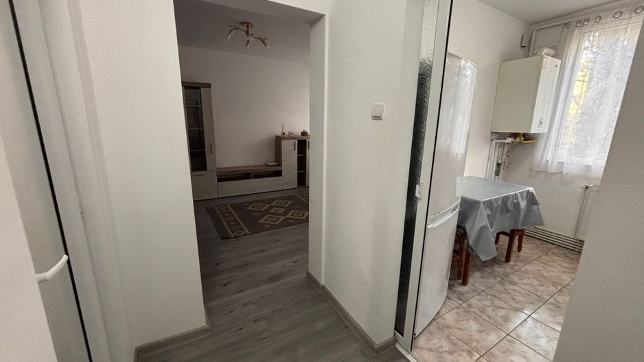 Apartament 2 camere semidecomandat – Tiglina 1, etaj 1 - Poză 17