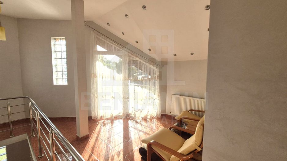 Casa de inchiriat Bulevard Romanesti P+1 565mp locuinta sau birouri - Poză 12
