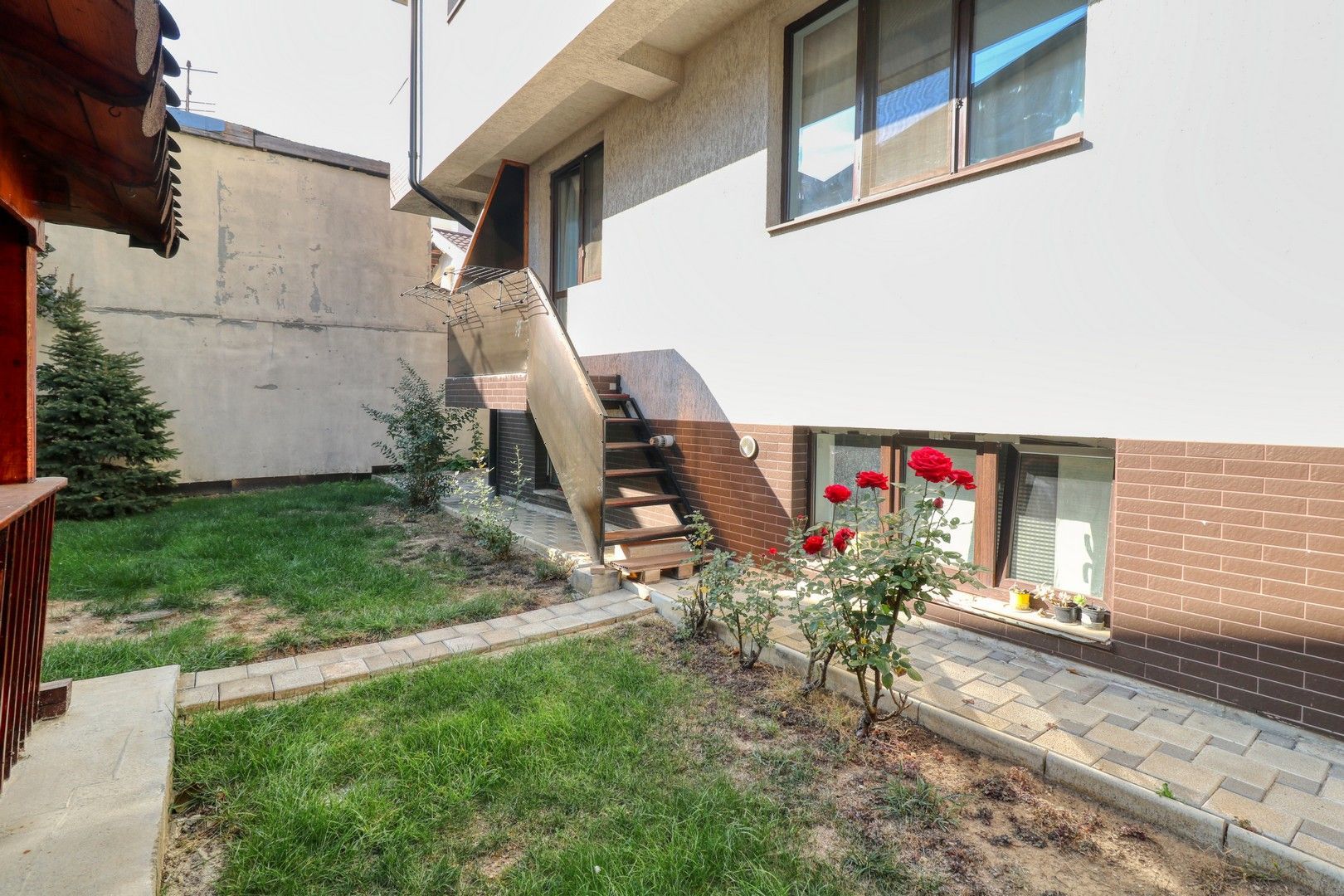 Apartament 3  camere si curte mare - Bucurestii Noi - comision 0 - Poză 16