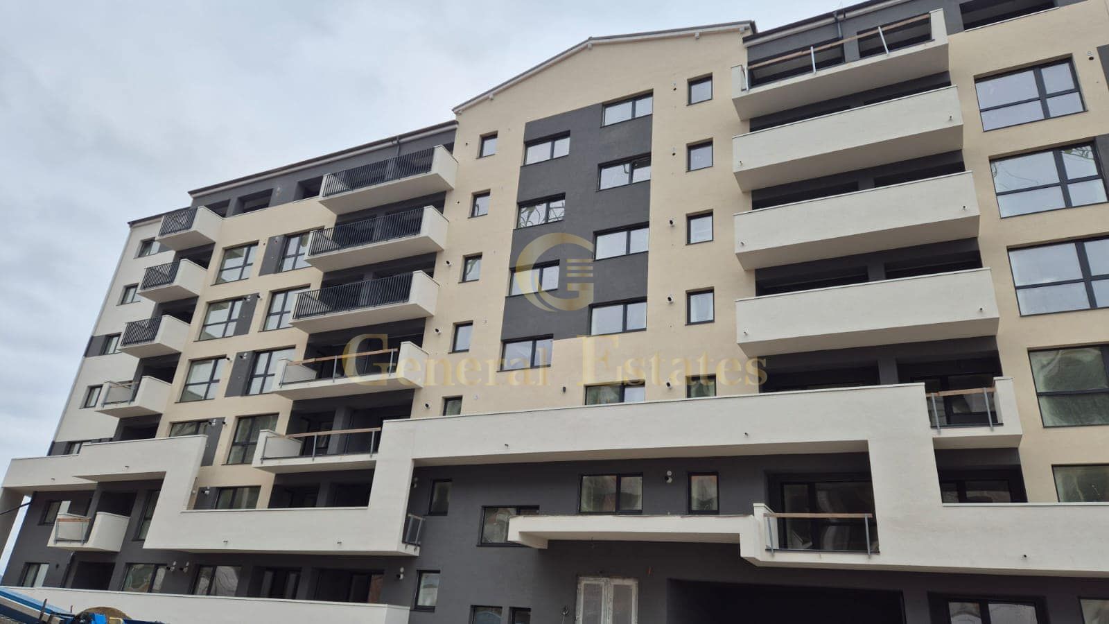 Apartament cu 2 camere, Tractoru, Brasov - Poză 4