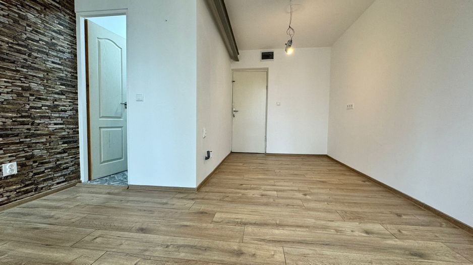 Garsoniera de vânzare în fața Novotel-  Calea Victoriei - Poză 4