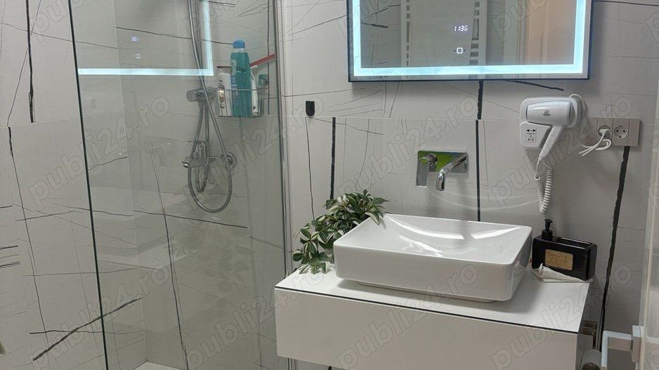 BRASADAS închiriază apt 2 cam 60mp 2024 Et 2/5 ULTRACENTRAL. - Poză 9