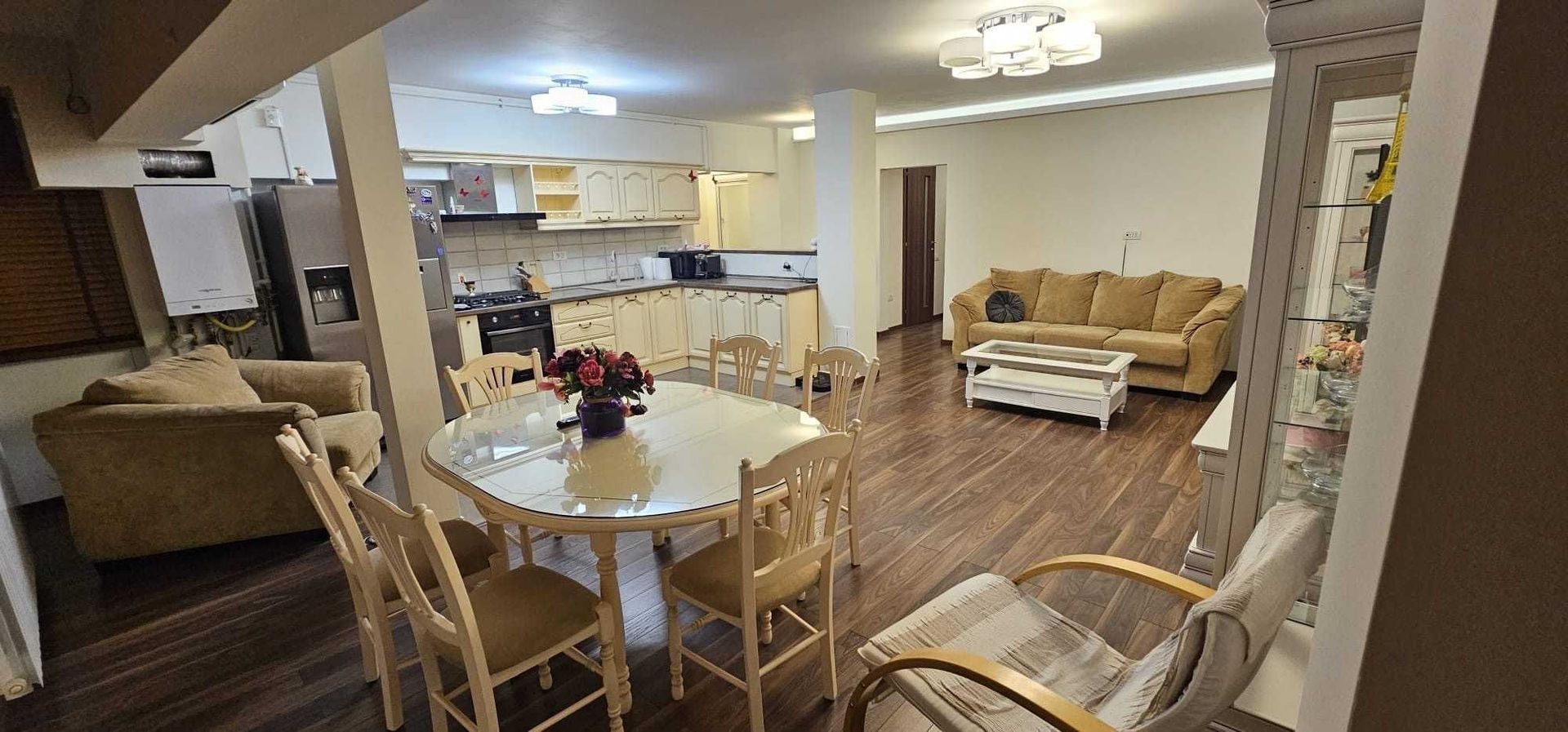 Apartament 4 camere zona Victoria - Ultramodern - TERMEN LUNG - Poză 1