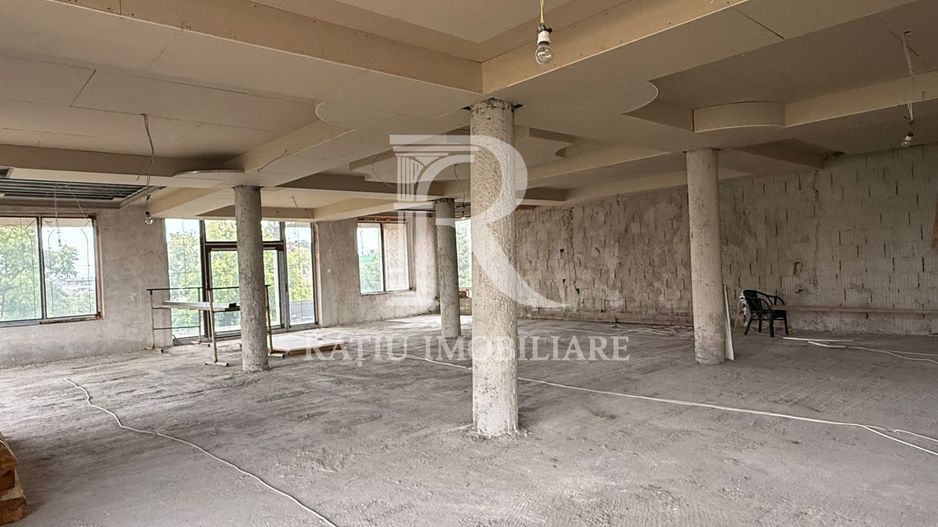 Proprietate | D+P+1+M | Destinată activitătii comerciale | Oradea - Poză 4