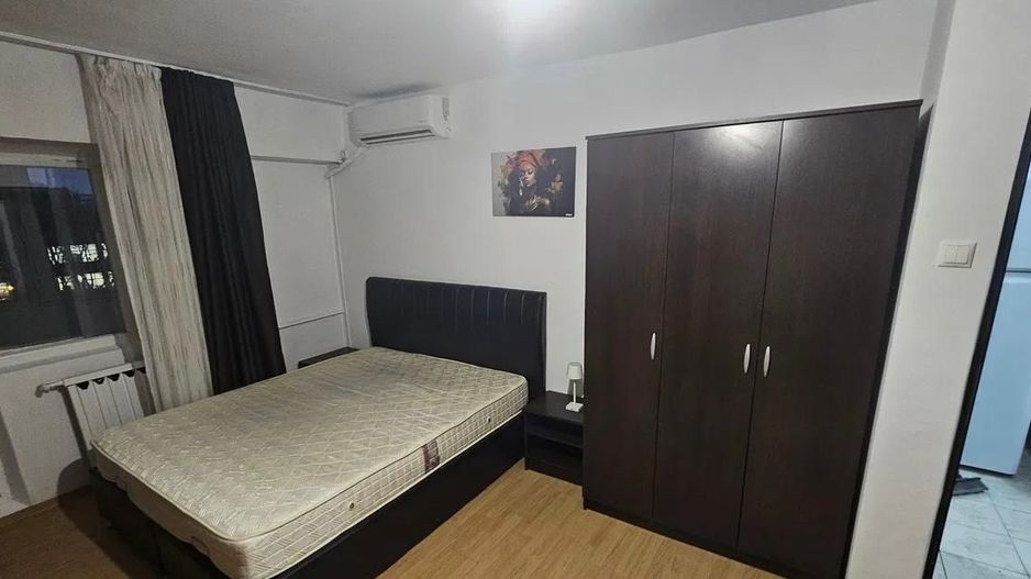 GARSONIERA LUJERULUI, BUCATARIE INCHISA, MOBILAT, METROU 5 MINUTE - Poză 6