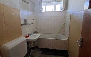 Apartament 3 camere Drumul Taberei Liceu metrou - Poză 1