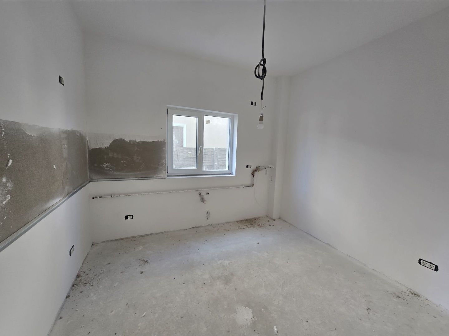 Giroc-Bld. Aviatiei | 5 camere | 3 bai | Bucatarie inchisa | Asfalt - Poză 7