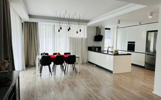 Vila Individuală Elegantă cu 6 camere, Curte Proprie–Padurea Baneasa - Poză 1