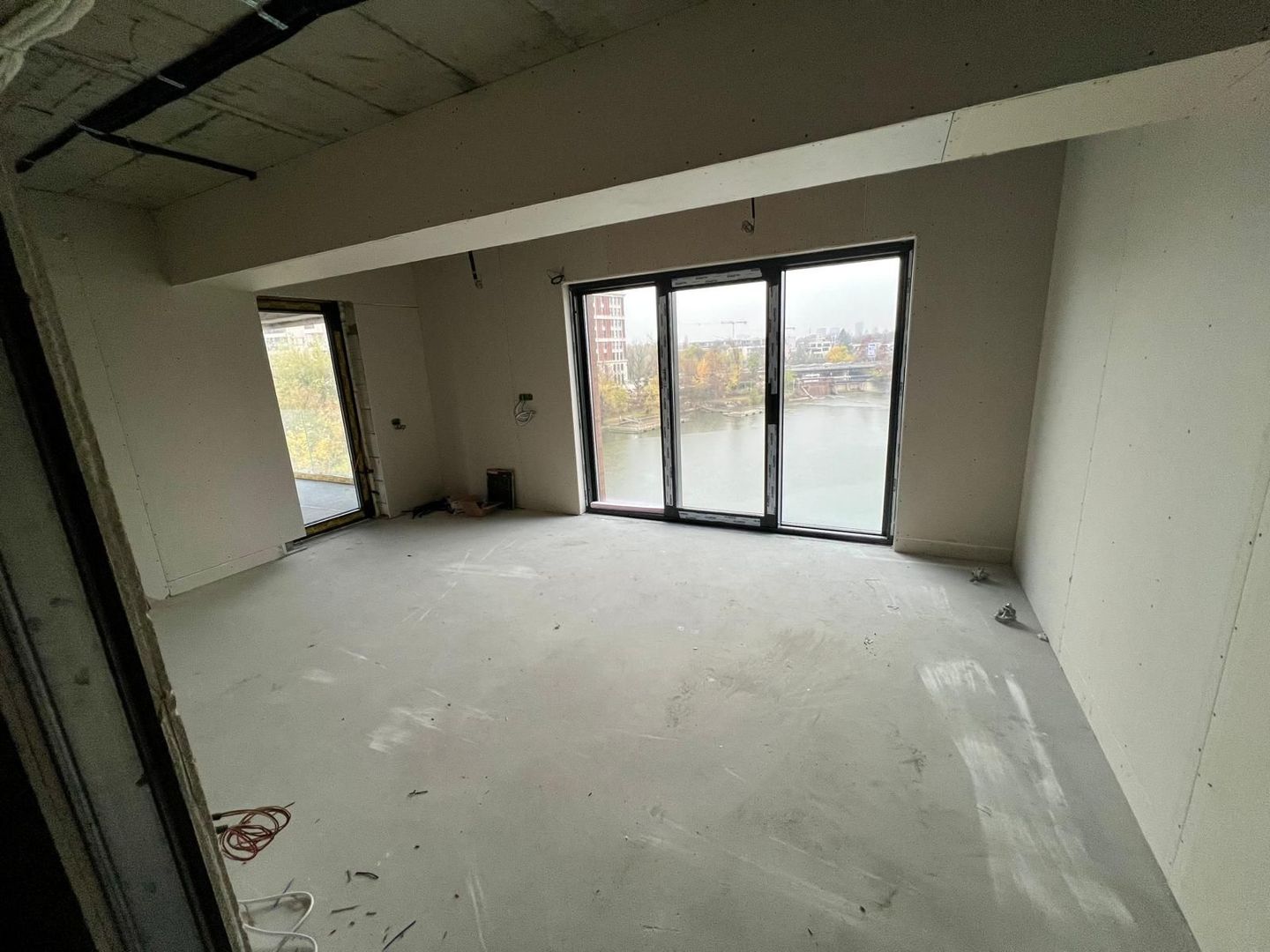 Apartament 3 camere in zona de Nord - Poză 5