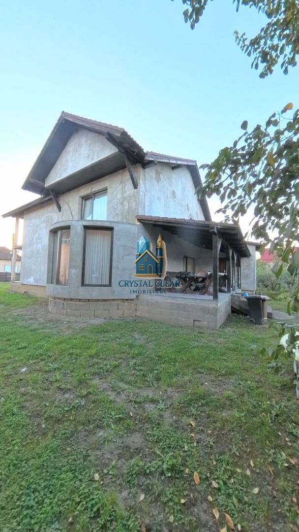 Casă 4 dormitoare și teren de 857 mp - zona Sântana de Mureș - Poză 23