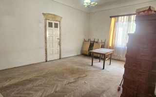 Casa de vanzare – Zona Centru, Strada Garii – 85.000€ - Poză 7