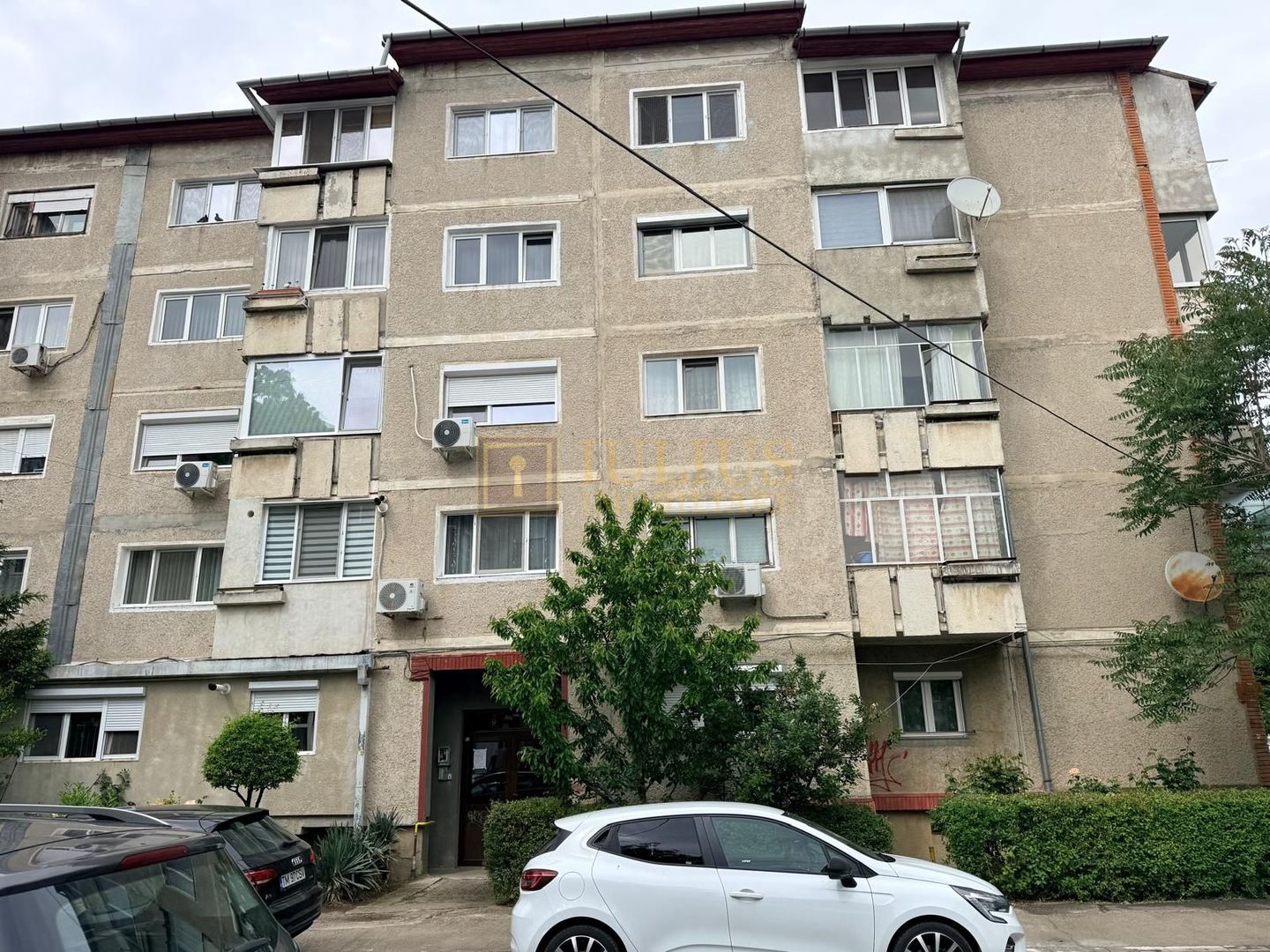 2 camere| Soarelui-langa Uranus Plaza| centrala proprie| zona linistita| - Poză 13