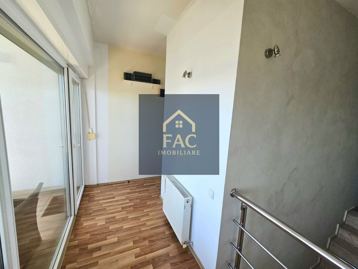 Apartament 3 camere penthouse de inchiriat. - Poză 8
