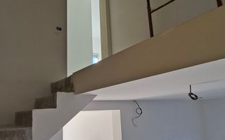 Duplex cu pozitie centrala in Dumbravita - Poză 10