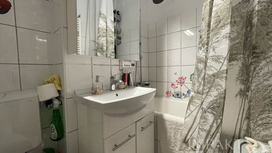 Apartament cu 3 camere de vanzare in cartierul Manastur! - Poză 8