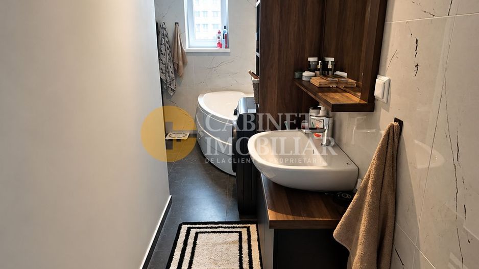 2 camere decomandat - 61mp - mobilat&utilat - ETAJ intermediar - zona Visoianu - Poză 9