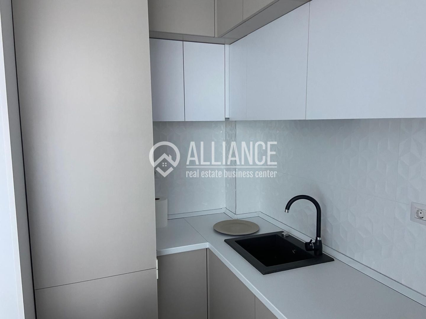 MAMAIA - (Cod01) Lake On apartament superb cu vedere la lac! - Poză 15