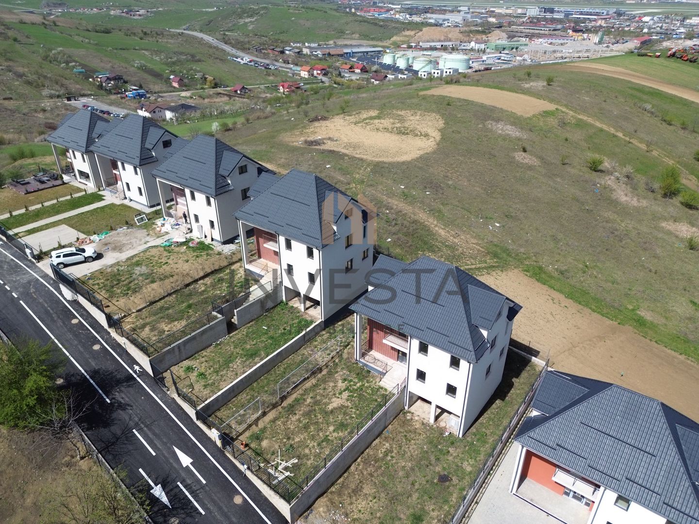 Casa individuala/Strada noua/Calitate Premium - Poză 1