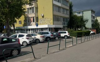 Vand spatiu comercial Brasov ,str.Jupiter, 48mp pret negociabil! - Poză 4