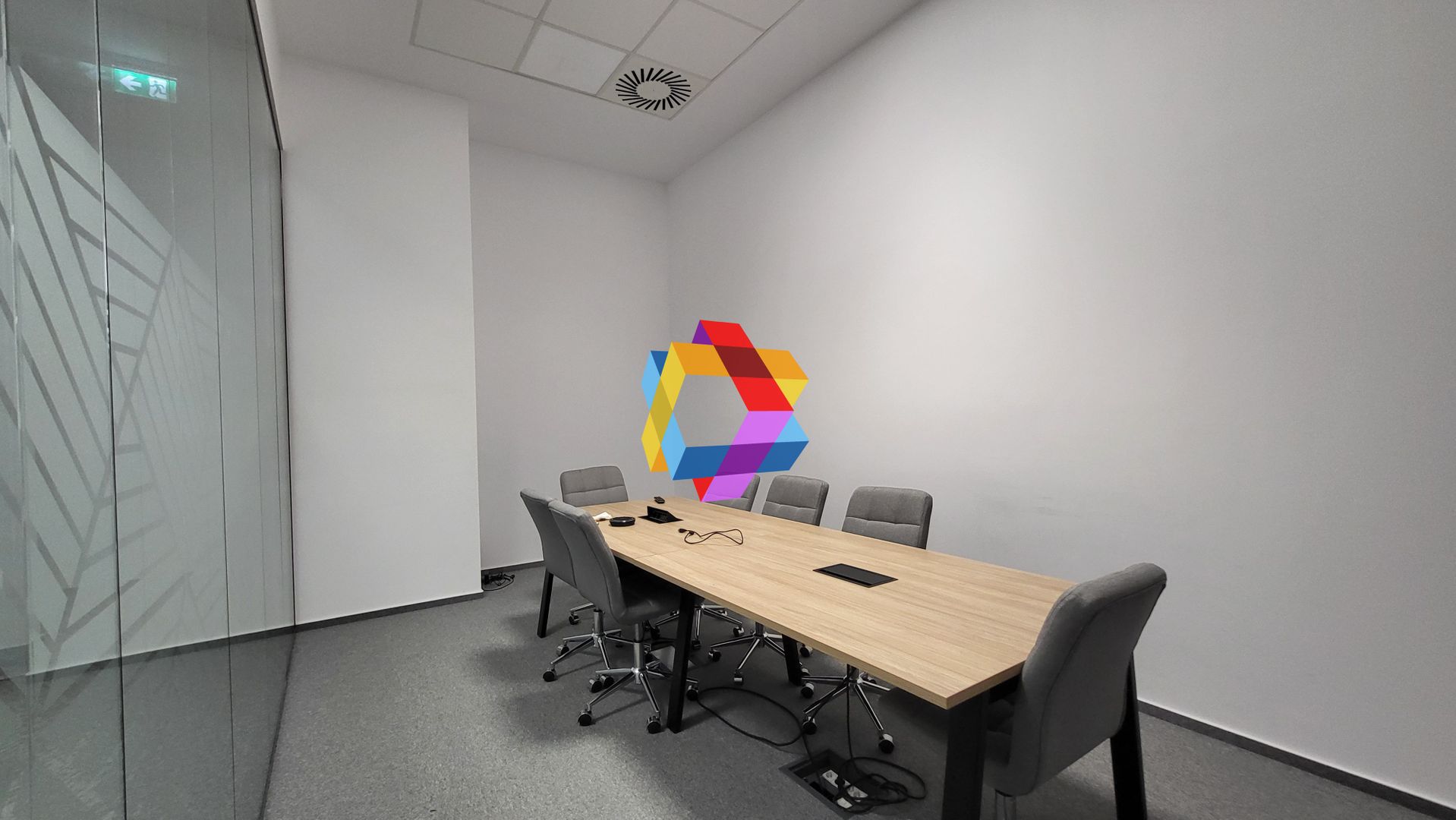 Spatiu de birouri- 20 mp utilități incluse  4 birouri # Plus-imo.ro - Poză 10