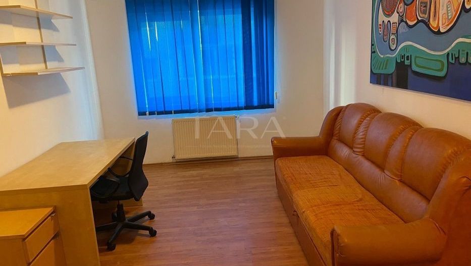 Apartament cu 2 camere de vânzare în Florilor, Floresti - Poză 2