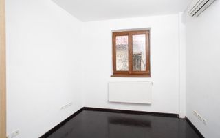 De inchiriat mansarda 3 camere zona Decebal - Poză 7