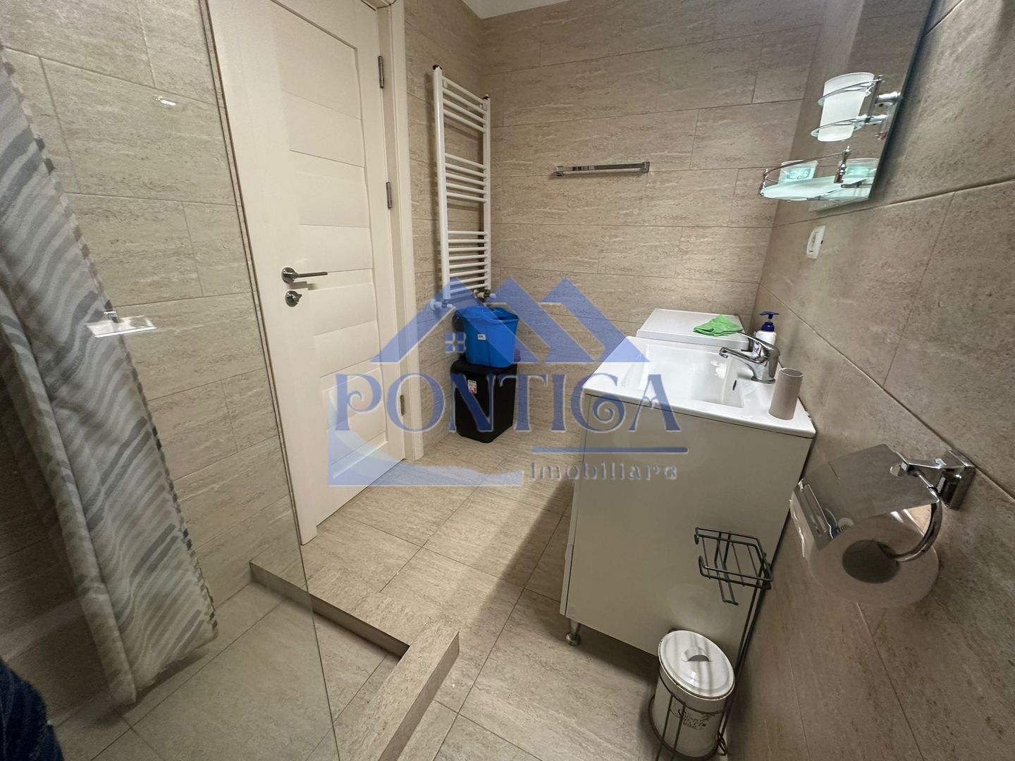 De vanzare Apartament Mamaia Nord - Poză 12