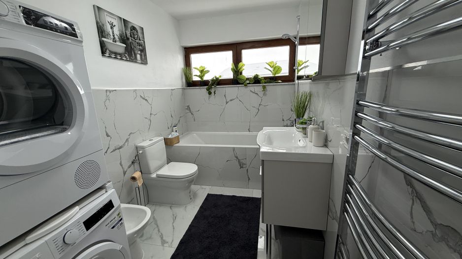 Apartament 3 camere | Zona centrala Radauti | Decomandat - Poză 11