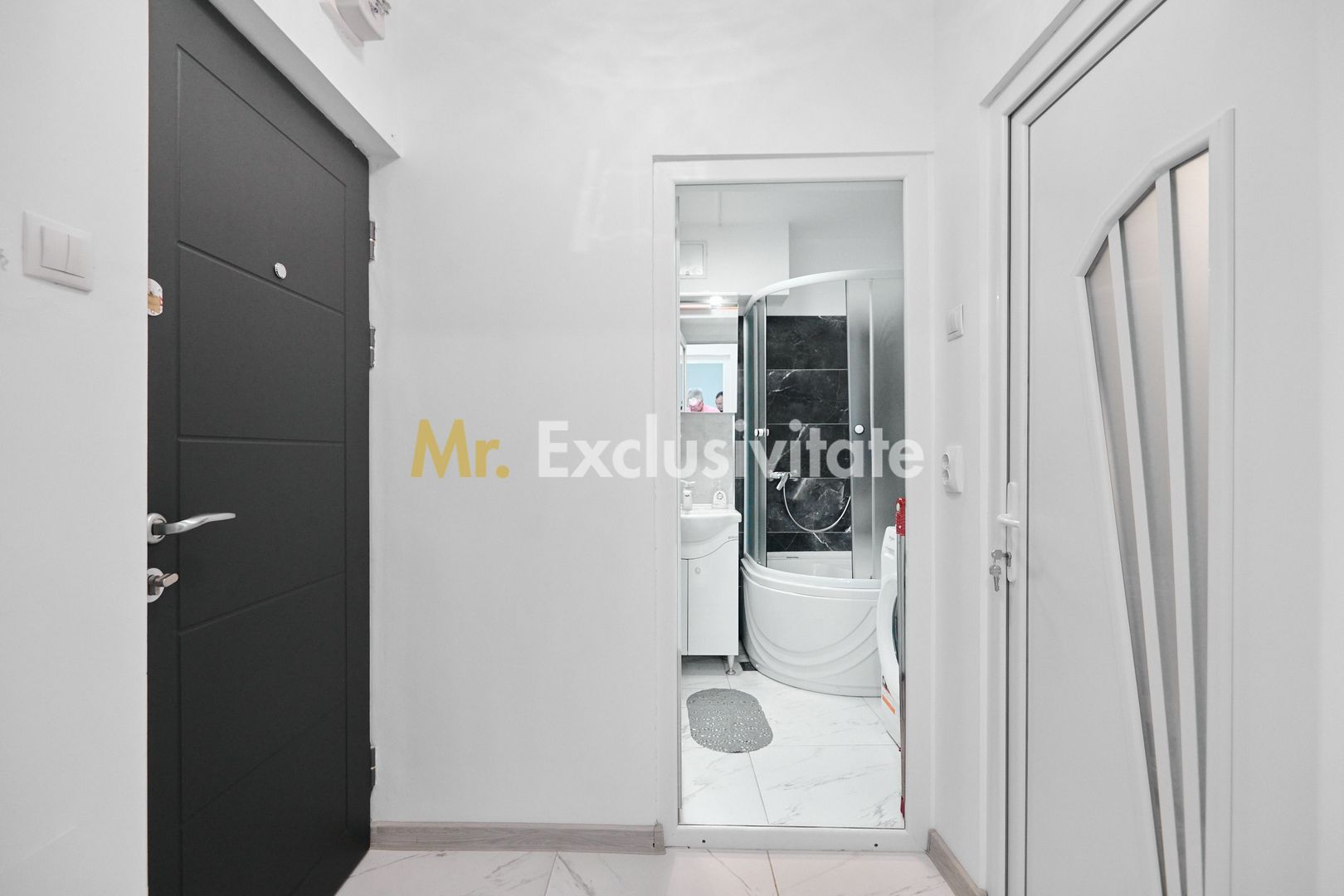 Garsonieră decomandată - Complet renovată -  Parter – Prundu - Poză 11