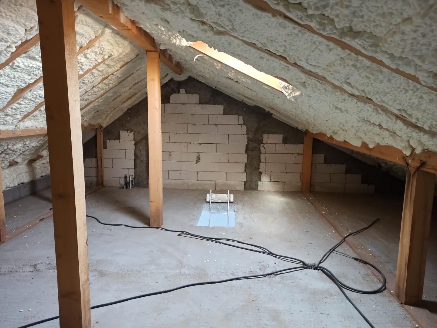 de neratat - vila la alb/4cam,2bai+parcare/centru Popesti Leordeni - Poză 9