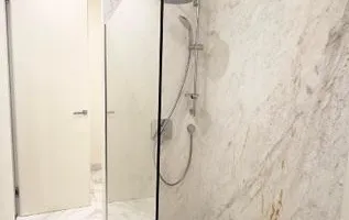 DE ÎNCHIRIAT: Apartament 2 camere BLOC NOU – Zona Ultra-Centrală - Poză 12