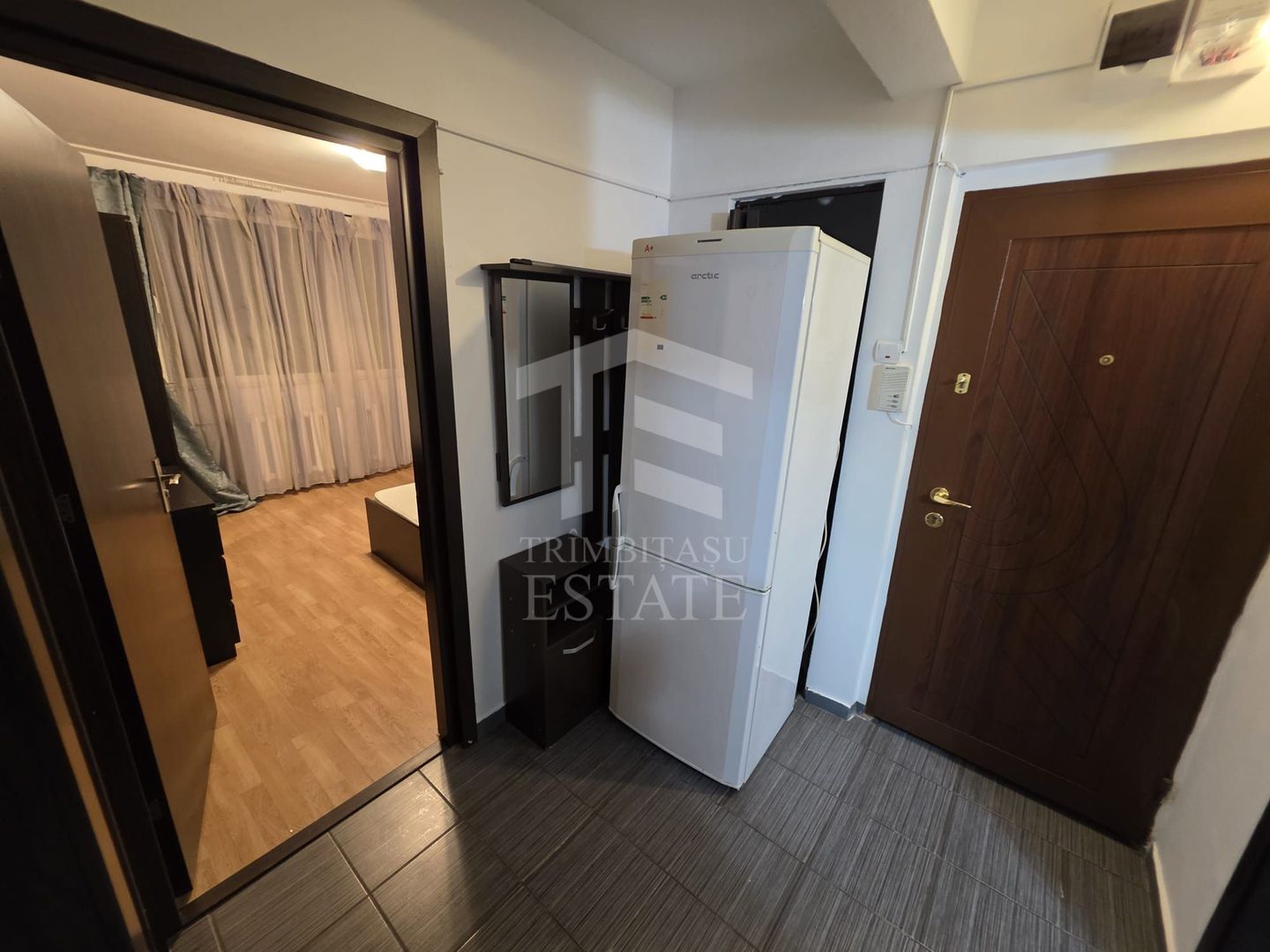 Apartament 2 camere decomandat Eroii Revolutiei - Metrou - Poză 4