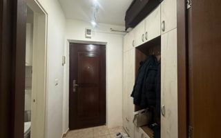 Garsonieră renovată 2023, mobilată modern, centrală proprie, Astra - Poză 11