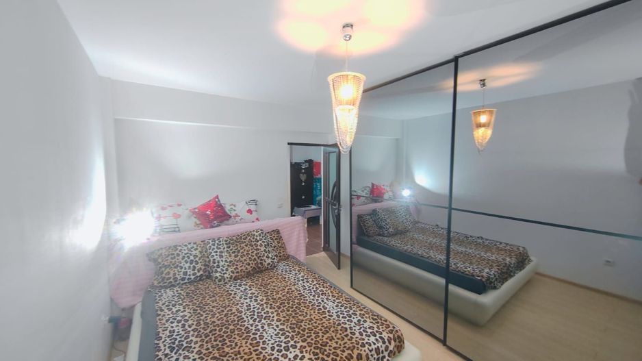 Popesti Central metrou curte proprie - Poză 9