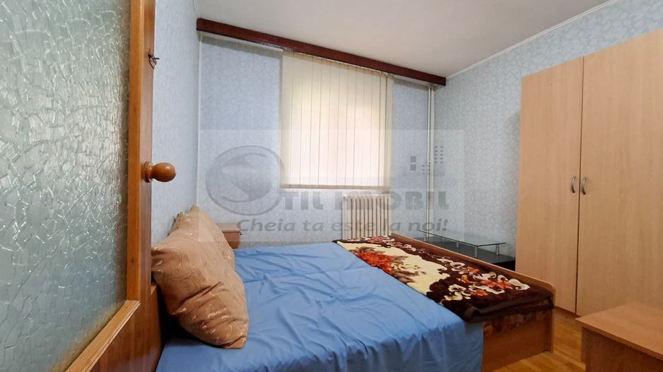 Liber de vanzare apartament 3 camere Baza 3, etaj intermediar - Poză 6