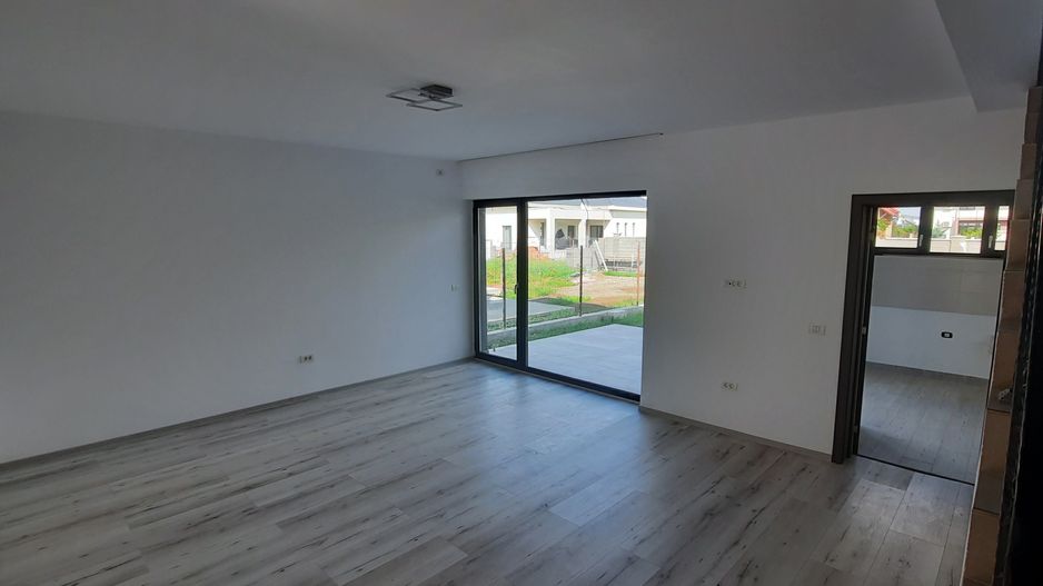 Duplex disponibil in zona IKEA - Poză 2