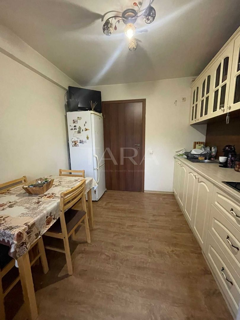 Vanzare apartament decomandat cu 1 camera in Apahida - Poză 1